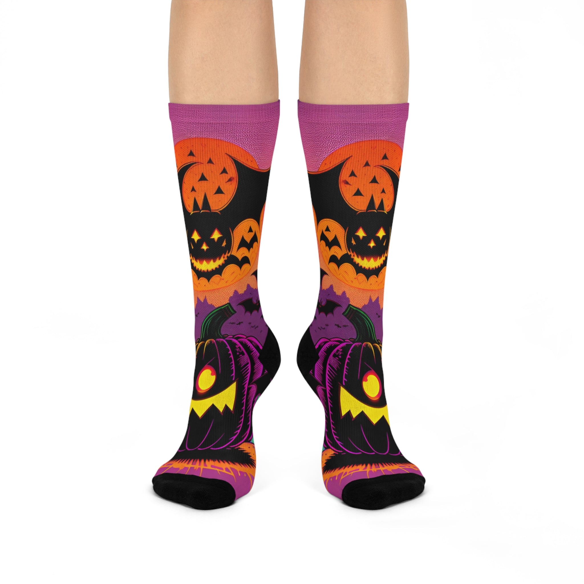 Jack-o'-Lanterns and Bats Cushioned Crew Socks | Halloween Pumpkin Socks
