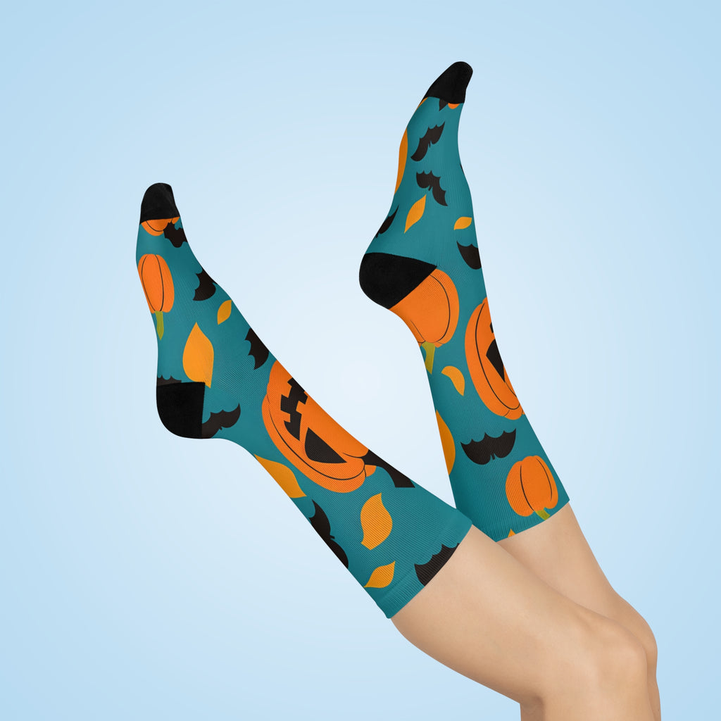 Jack-o'-Lantern Pumpkin and Bats Cushioned Crew Socks | Halloween | Teal Background
